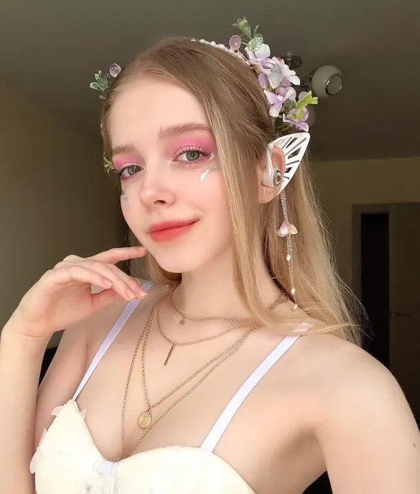 Flower crown close portrait